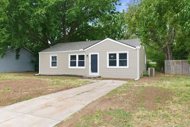 4621 S Laclede St, Wichita, KS 67217