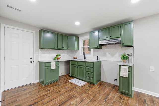 4621 S Laclede St, Wichita, KS 67217