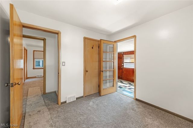 6009 Biddulph Road, Brooklyn, OH 44144