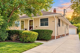 6009 Biddulph Road, Brooklyn, OH 44144