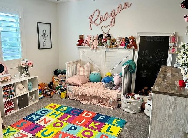 8679 Reynolds Spring Street, Las Vegas, NV 89178