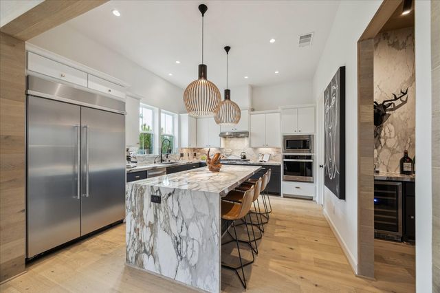 2005 Carlson Creek Drive, The Woodlands, TX 77380