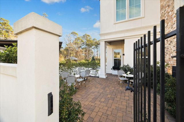 2005 Carlson Creek Drive, The Woodlands, TX 77380