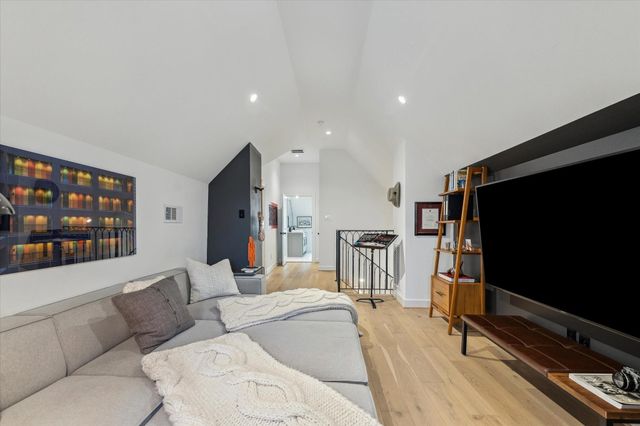 2005 Carlson Creek Drive, The Woodlands, TX 77380