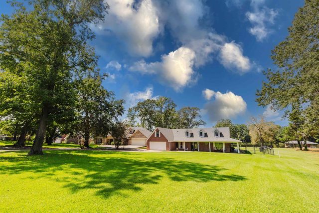 713 County Rd 3608, Bullard, TX 75757