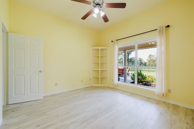 713 County Rd 3608, Bullard, TX 75757