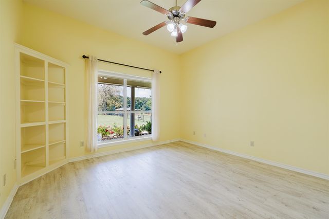 713 County Rd 3608, Bullard, TX 75757