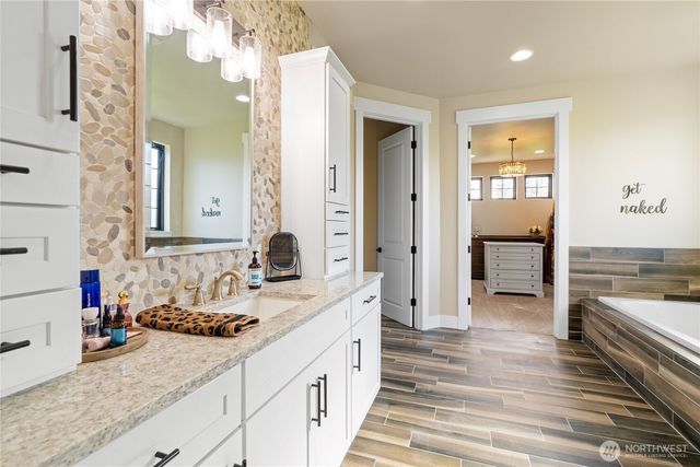 57 Middle Satsop Road, Montesano, WA 98563