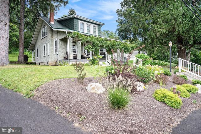 1023 W PHILADELPHIA AVE, Boyertown, PA 19512