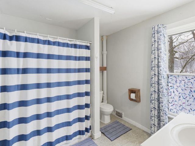 2102 Nelson Street, Manistee, MI 49660