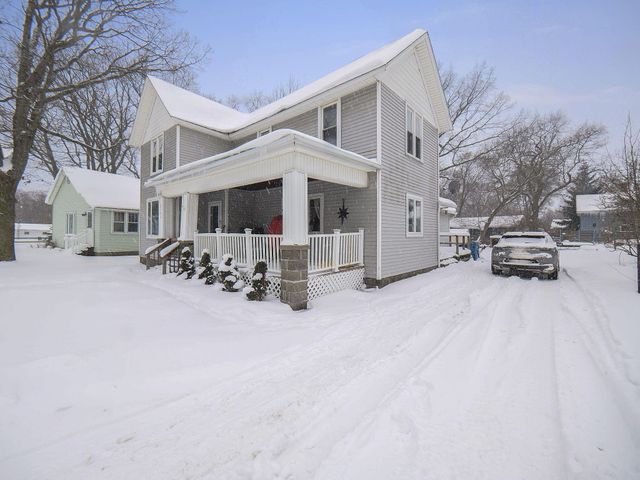 2102 Nelson Street, Manistee, MI 49660