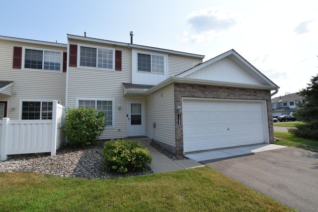 1388 Elmwood Avenue, Shakopee, MN 55379