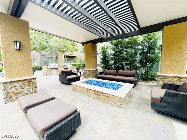 62 East Serene Avenue 115, Las Vegas, NV 89123