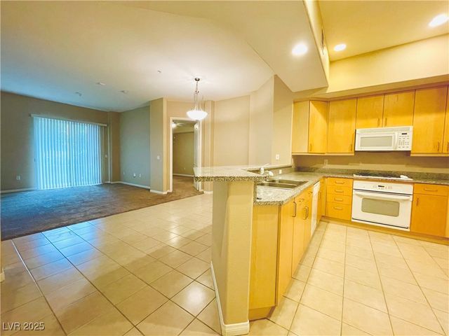62 East Serene Avenue 115, Las Vegas, NV 89123