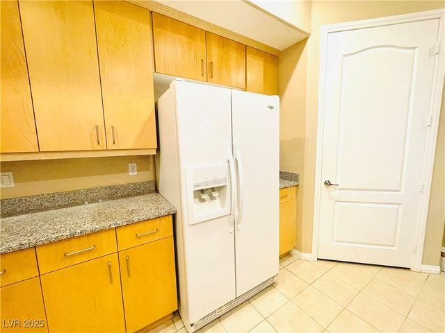 62 East Serene Avenue 115, Las Vegas, NV 89123