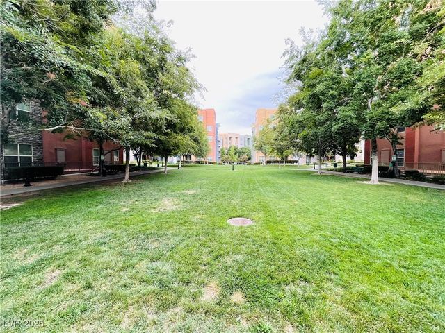 62 East Serene Avenue 115, Las Vegas, NV 89123