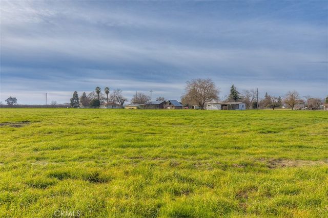 23256 Richfield, Corning, CA 96021