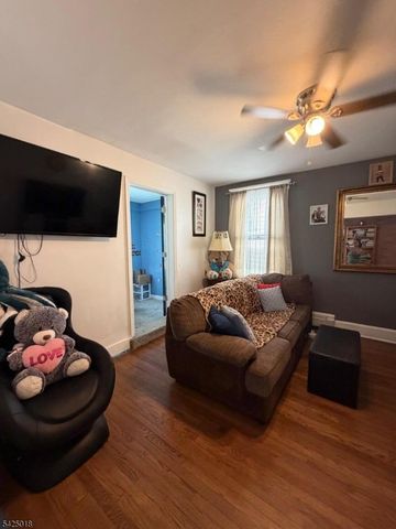 305 Leland Ave, Plainfield City, NJ 07062