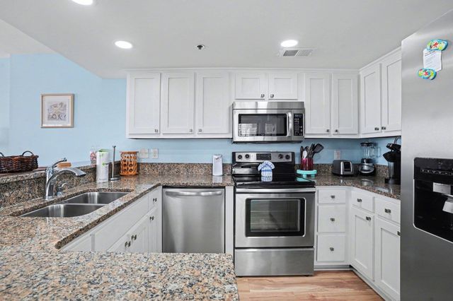 1015 S Ocean Blvd Unit 301, North Myrtle Beach, SC 29582