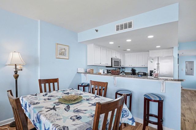 1015 S Ocean Blvd Unit 301, North Myrtle Beach, SC 29582