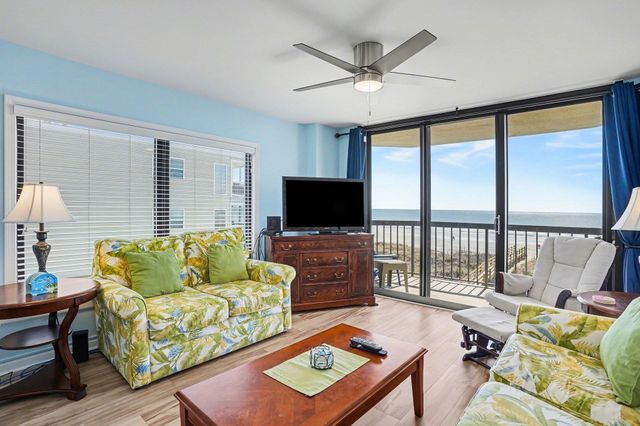 1015 S Ocean Blvd Unit 301, North Myrtle Beach, SC 29582