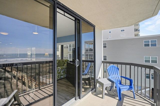 1015 S Ocean Blvd Unit 301, North Myrtle Beach, SC 29582