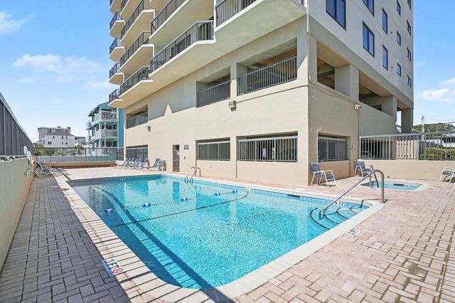 1015 S Ocean Blvd Unit 301, North Myrtle Beach, SC 29582
