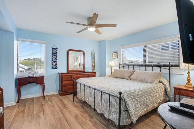 1015 S Ocean Blvd Unit 301, North Myrtle Beach, SC 29582