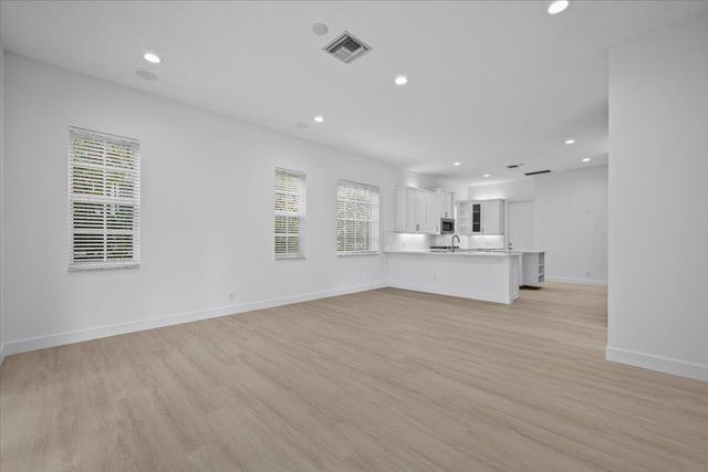 1029 Vintner Boulevard, Palm Beach Gardens, FL 33410