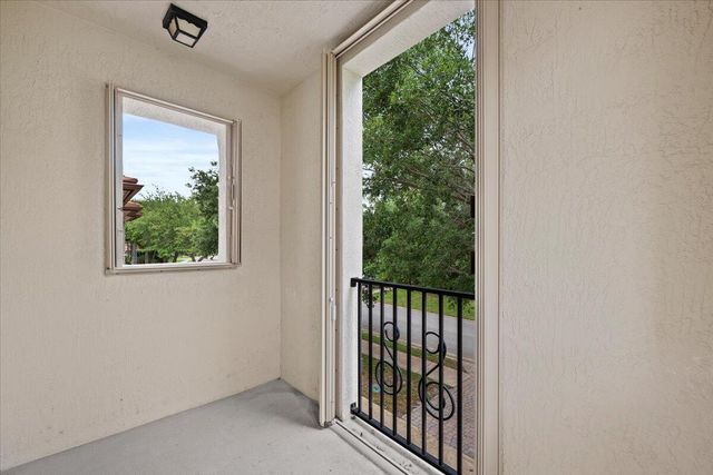 1029 Vintner Boulevard, Palm Beach Gardens, FL 33410