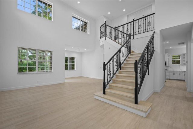 1029 Vintner Boulevard, Palm Beach Gardens, FL 33410
