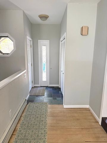 1511 Dunhamtown Brimfield Rd, Brimfield, MA 01010