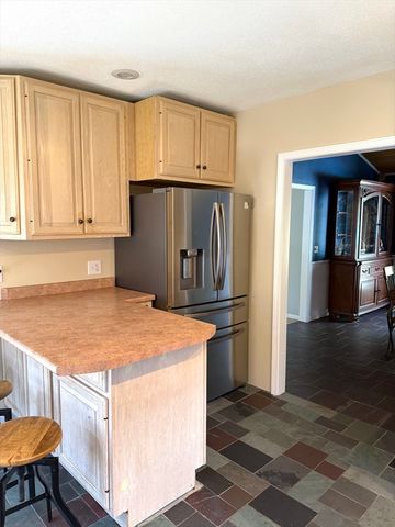 1511 Dunhamtown Brimfield Rd, Brimfield, MA 01010