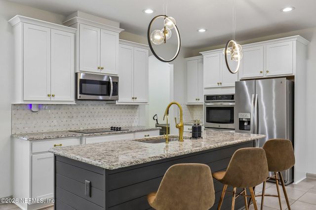 2140 EAGLE TALON Circle, Fleming Island, FL 32003