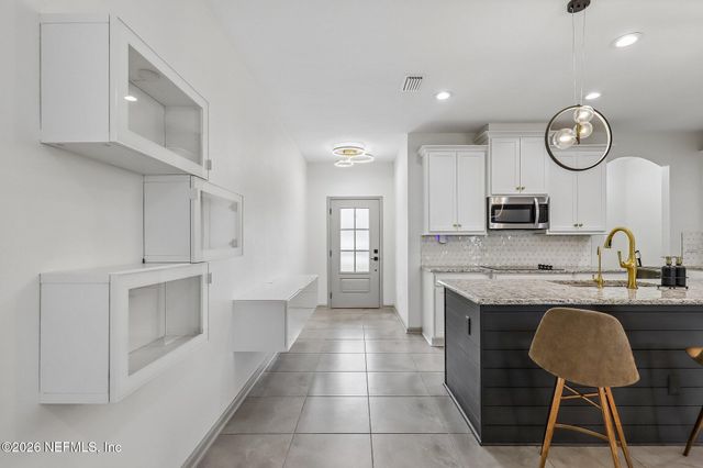 2140 EAGLE TALON Circle, Fleming Island, FL 32003