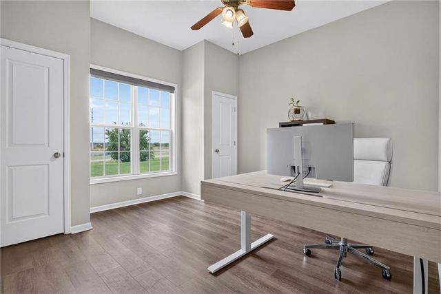 2250 Lake Pointe Drive 702, Lawrence, KS 66049