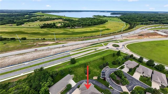 2250 Lake Pointe Drive 702, Lawrence, KS 66049
