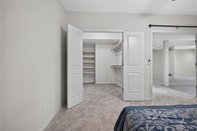 2250 Lake Pointe Drive 702, Lawrence, KS 66049