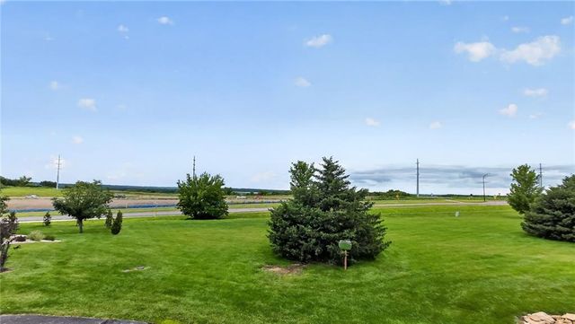 2250 Lake Pointe Drive 702, Lawrence, KS 66049