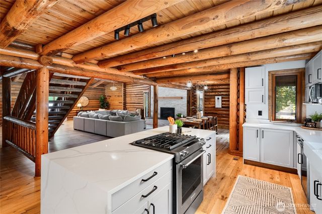 23941 Bassett Road, Sedro Woolley, WA 98284