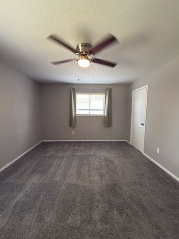 900 Prestwick Street, Bedford, TX 76022