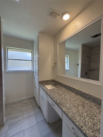 900 Prestwick Street, Bedford, TX 76022