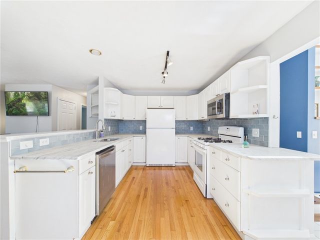 119 Hemlock Road, South Kingstown, RI 02879