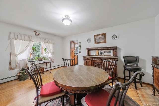 202 Waverly Avenue, Medford, NY 11763