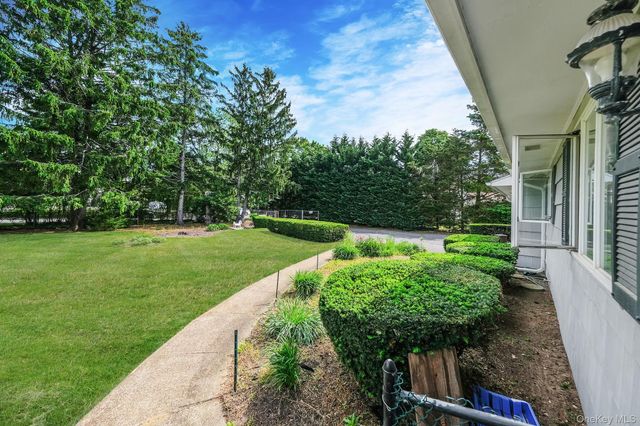 202 Waverly Avenue, Medford, NY 11763