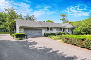 202 Waverly Avenue, Medford, NY 11763