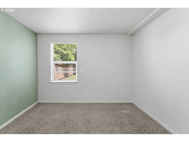 5036 Ne 57TH Ave, Portland, OR 97218