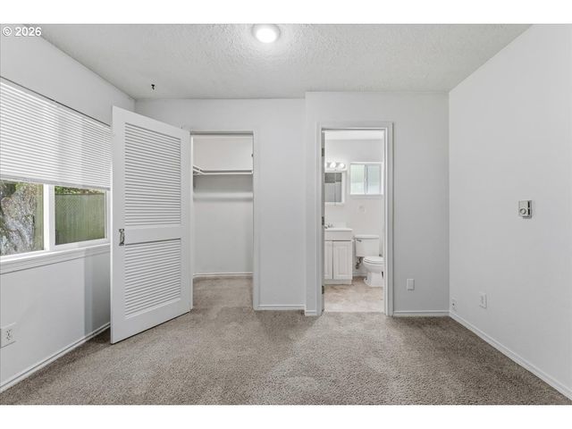 5036 Ne 57TH Ave, Portland, OR 97218
