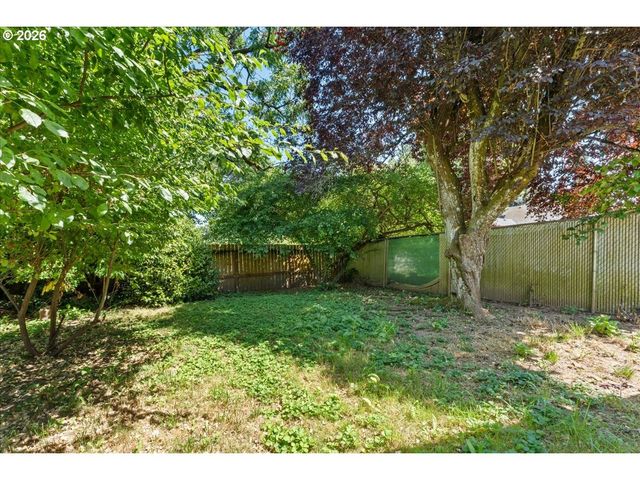 5036 Ne 57TH Ave, Portland, OR 97218