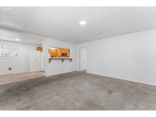 5036 Ne 57TH Ave, Portland, OR 97218